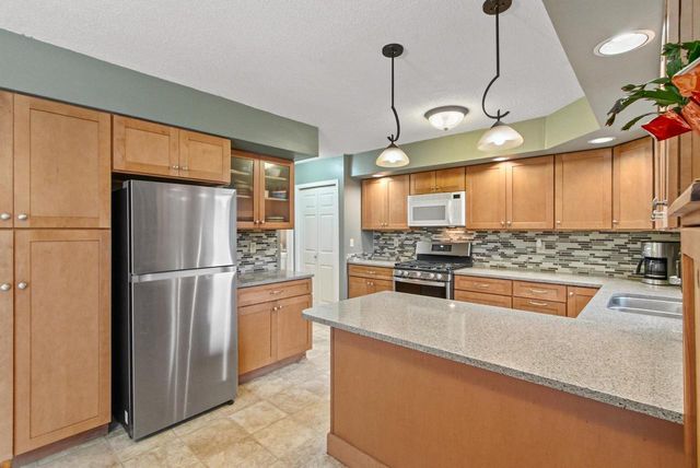 W7959 Jonathan Drive, Pardeeville, WI 53954