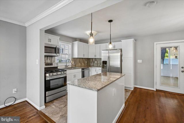 3801 DENFELD AVE, Kensington, MD 20895