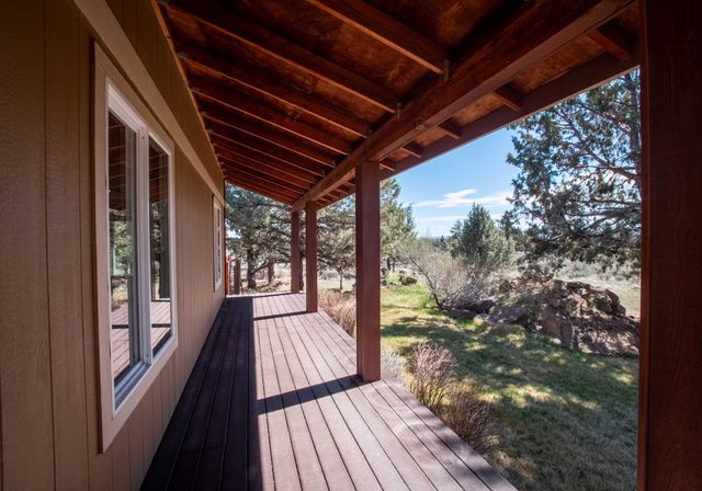60965 Ward Road, Bend, OR 97702