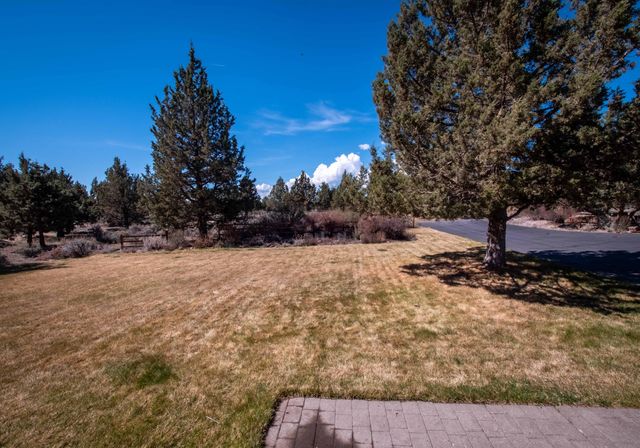 60965 Ward Road, Bend, OR 97702