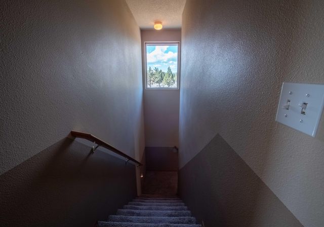 60965 Ward Road, Bend, OR 97702