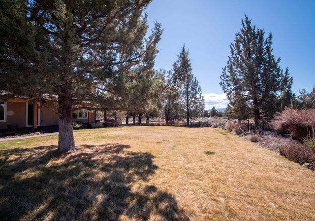 60965 Ward Road, Bend, OR 97702