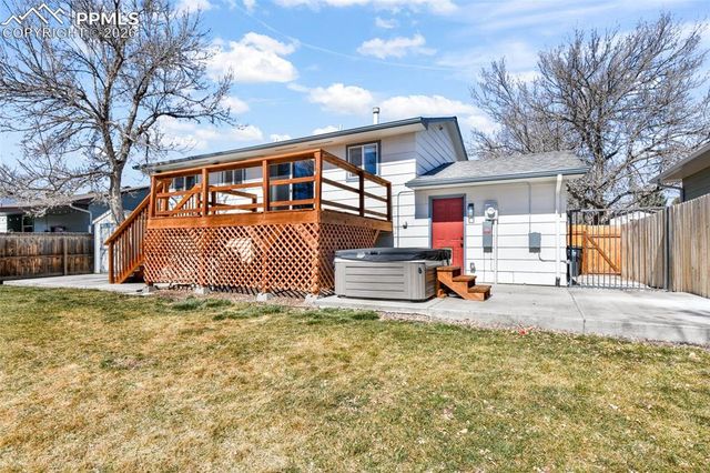 3801 Vaquero Circle, Colorado Springs, CO 80918