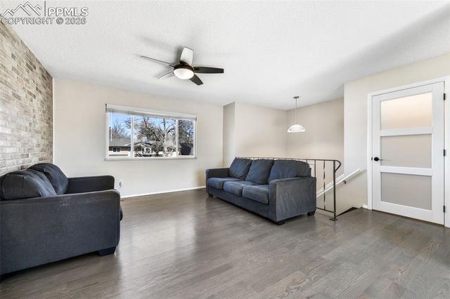 3801 Vaquero Circle, Colorado Springs, CO 80918