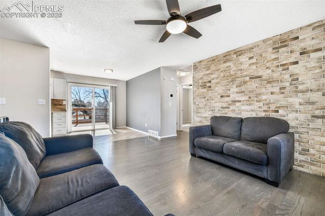 3801 Vaquero Circle, Colorado Springs, CO 80918