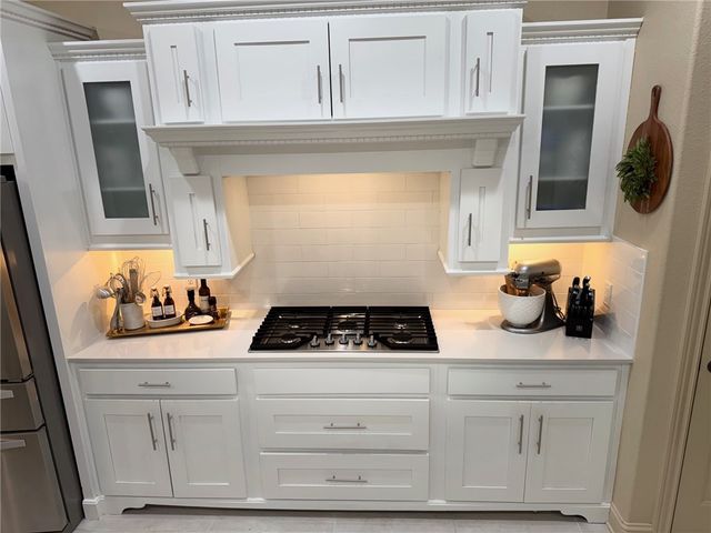 5702 S 47th Street, Rogers, AR 72758