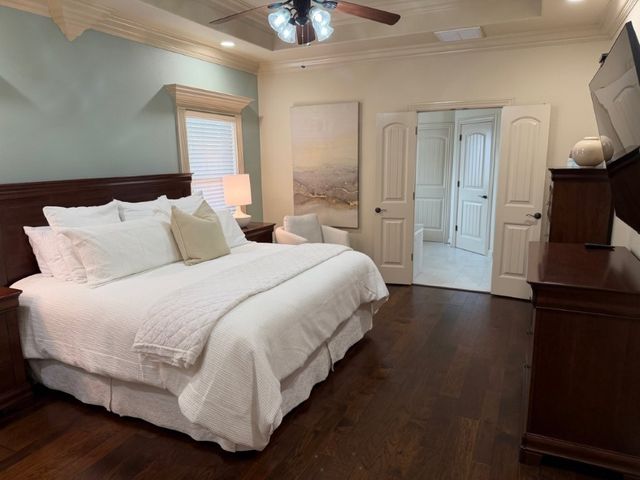 5702 S 47th Street, Rogers, AR 72758