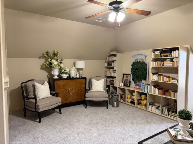 5702 S 47th Street, Rogers, AR 72758