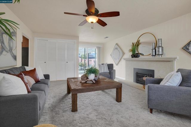 234 Yosemite Dr, Pittsburg, CA 94565