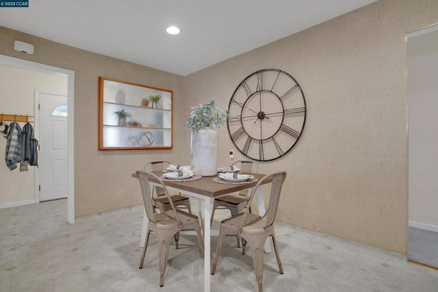 234 Yosemite Dr, Pittsburg, CA 94565