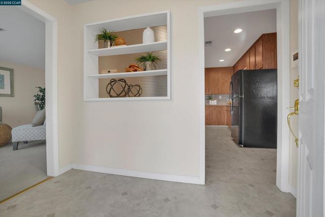 234 Yosemite Dr, Pittsburg, CA 94565