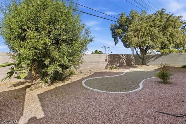 5219 Portland Court, North Las Vegas, NV 89031