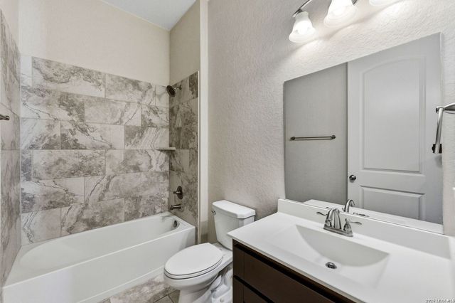 31846 Acacia Vista, Bulverde, TX 78163