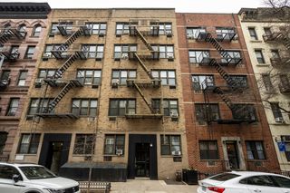 319 E 90TH Street # 1, New York City, NY 10128