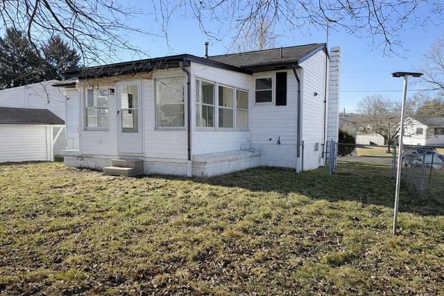 1829 Beacon Street, Lancaster, OH 43130