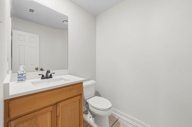 8712 Coastal DR, Austin, TX 78749
