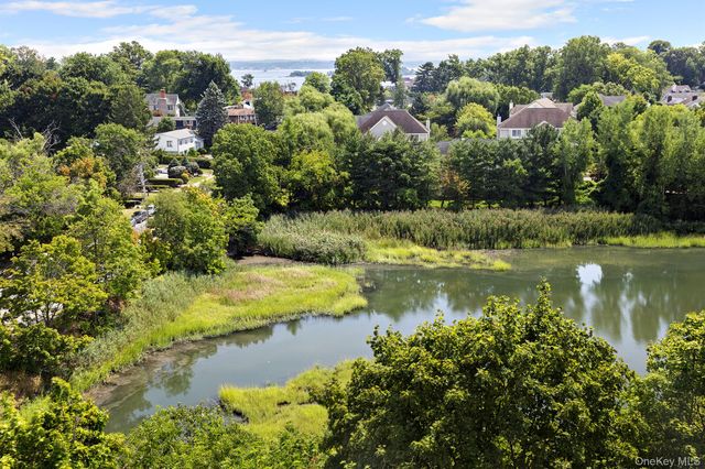 220 Pelham Road 6P, New Rochelle, NY 10805