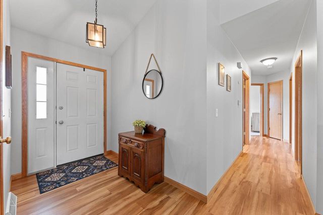 E8080 E Lake Virginia Road, Reedsburg, WI 53959