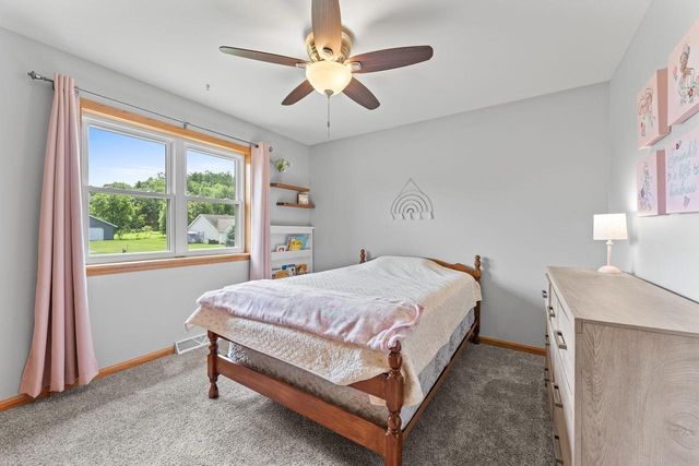 E8080 E Lake Virginia Road, Reedsburg, WI 53959
