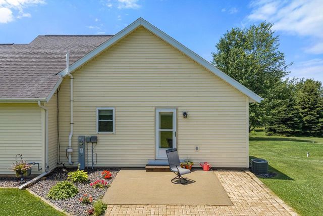 E8080 E Lake Virginia Road, Reedsburg, WI 53959