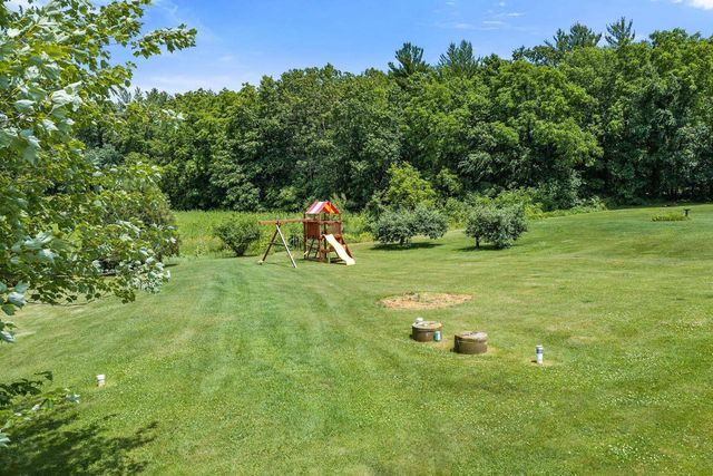 E8080 E Lake Virginia Road, Reedsburg, WI 53959