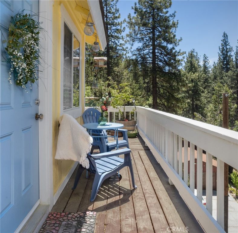 Image 15 of property listing at 32807 Deer Lick Drive, Running Springs, CA 92382