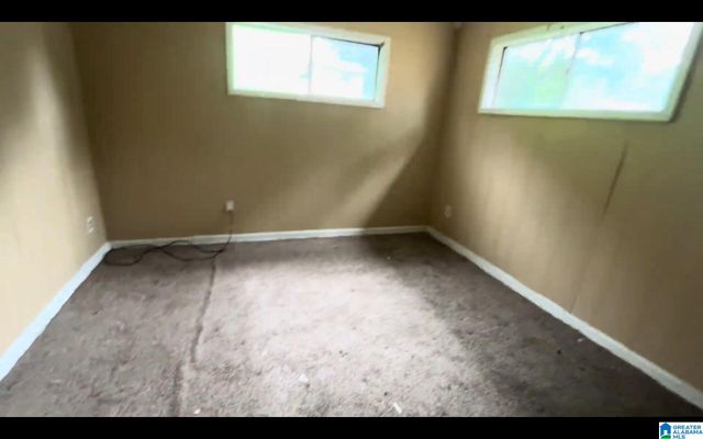 2425 LAWN AVENUE SW, Birmingham, AL 35211