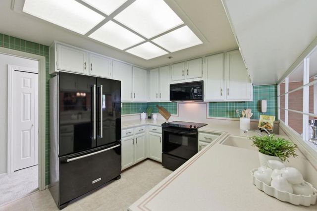 793 Elm Street 21, San Carlos, CA 94070