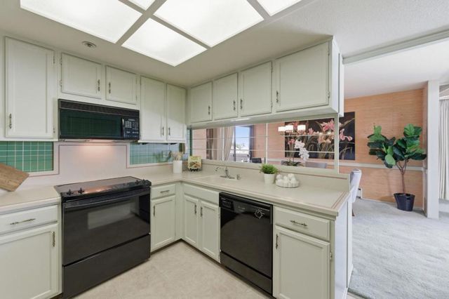 793 Elm Street 21, San Carlos, CA 94070