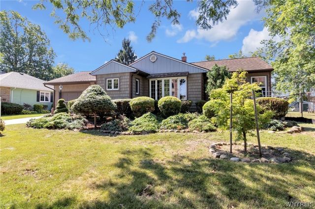 52 Ralston Avenue, Tonawanda, NY 14217
