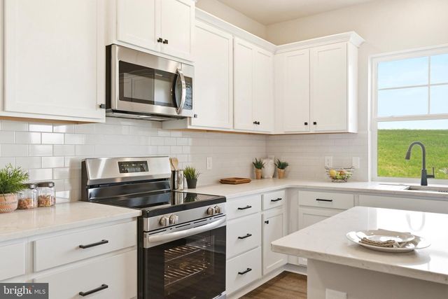 11717 ASHTON RD, Clear Spring, MD 21722