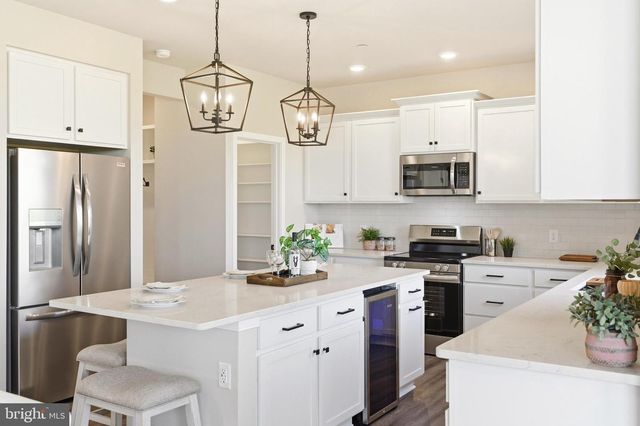 11717 ASHTON RD, Clear Spring, MD 21722