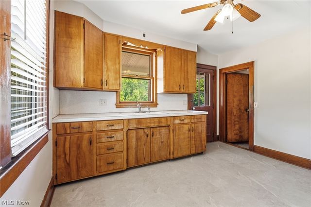 4645 Kendal Street SW, Canton, OH 44706
