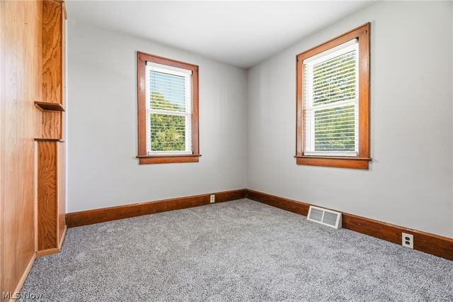 4645 Kendal Street SW, Canton, OH 44706