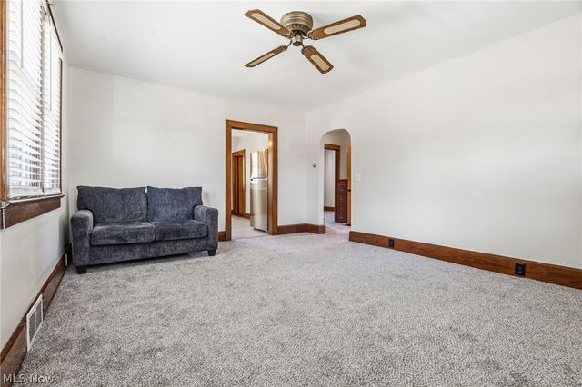 4645 Kendal Street SW, Canton, OH 44706