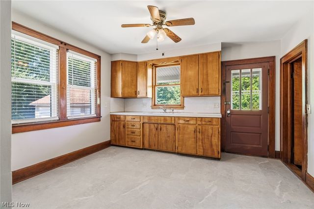 4645 Kendal Street SW, Canton, OH 44706