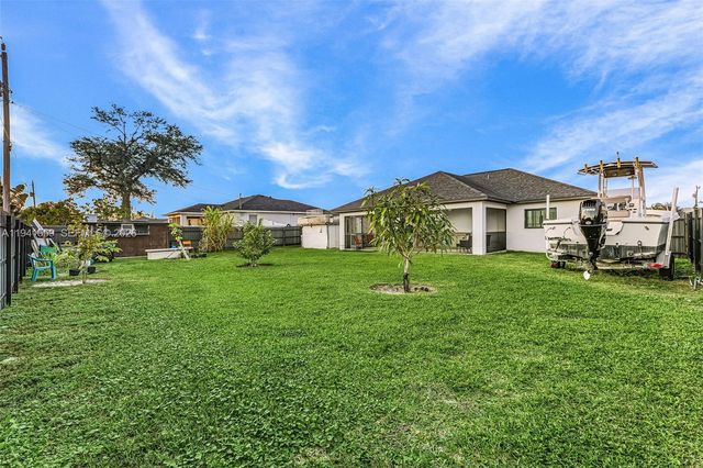 500 NW 5 th ST, Cape Coral, FL 33993