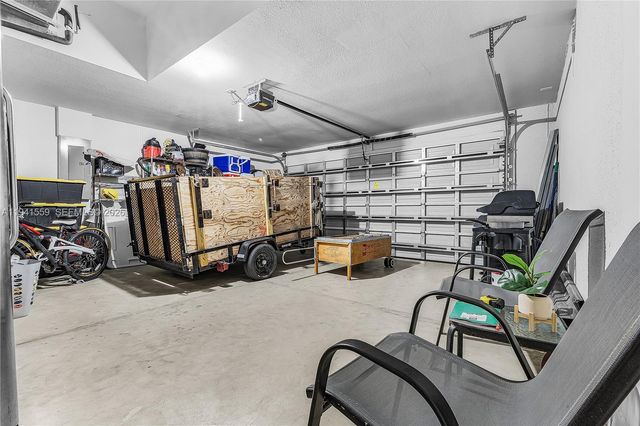 500 NW 5 th ST, Cape Coral, FL 33993