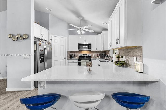 500 NW 5 th ST, Cape Coral, FL 33993