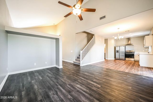 3044 W LOS GATOS Drive, Phoenix, AZ 85027