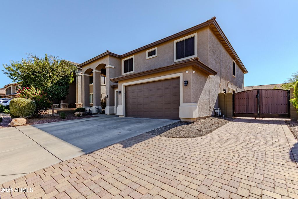 4407 W FAULL Drive, New River, AZ 85087