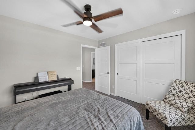 1264 Twisted Branch Way, Sun Prairie, WI 53590