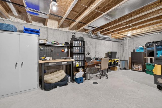 1264 Twisted Branch Way, Sun Prairie, WI 53590