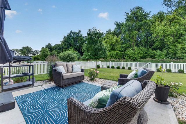 1264 Twisted Branch Way, Sun Prairie, WI 53590