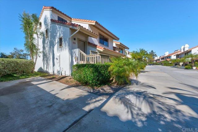 6669 Corte Maria, Carlsbad, CA 92009