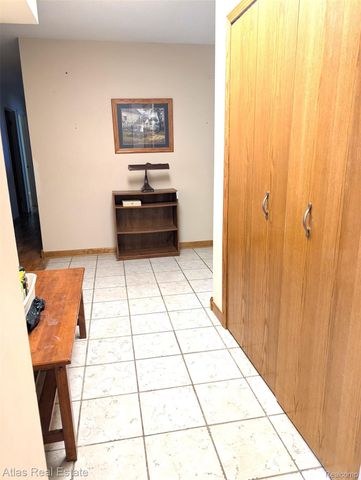 5449 Woodlawn Drive, Genesee Charter Township, MI 48506