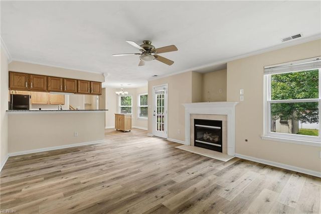 3 Nicole CT, Hampton, VA 23669