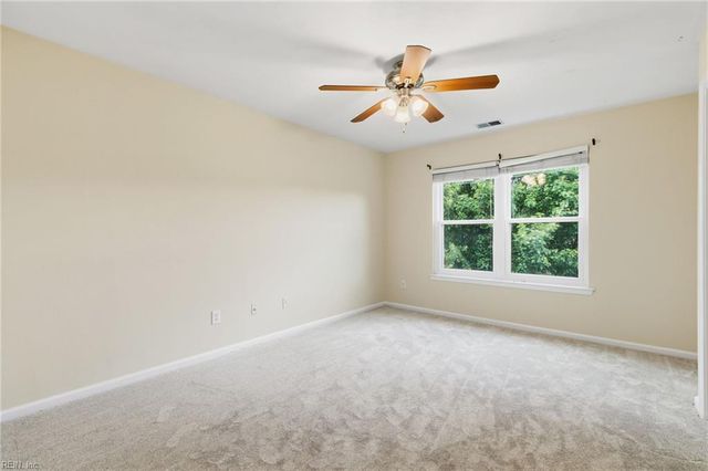 3 Nicole CT, Hampton, VA 23669