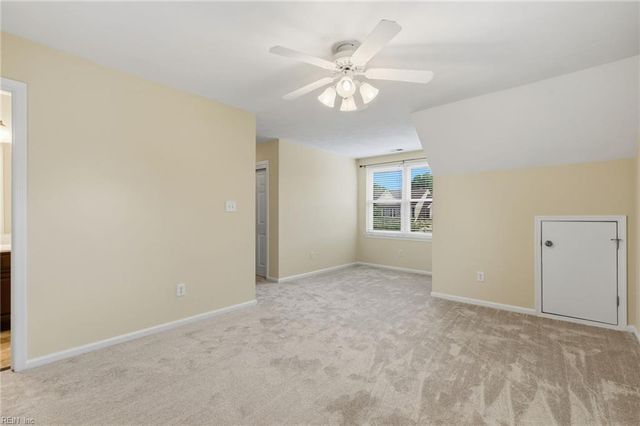 3 Nicole CT, Hampton, VA 23669