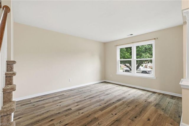 3 Nicole CT, Hampton, VA 23669